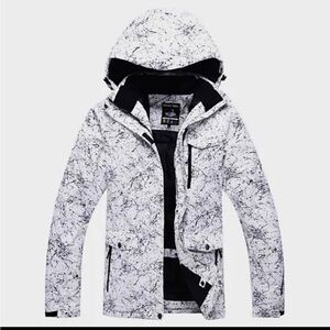 ARCTIC QUEEN フード付きジャケット 楽天市場】ARCTIC QUEEN 2024 2025 新作 スノーボードウェア